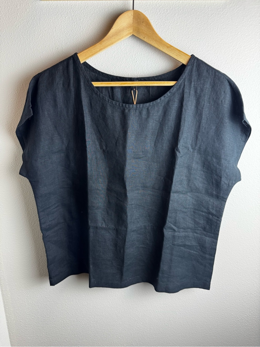 NWT Quince Classic Black Linen Boxy Top